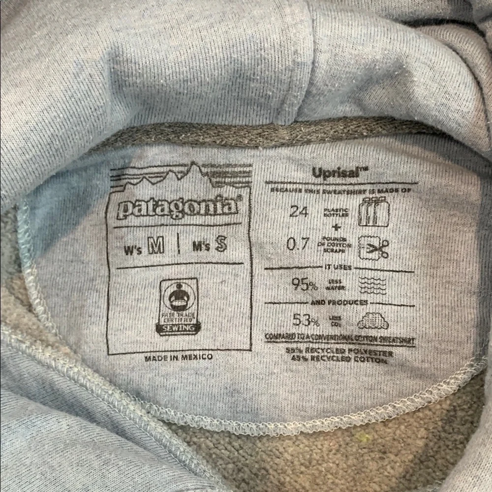 Patagonia Light Blue Hoodie with Patagonia Logo Men’s Small/Women’s Medium - Picture 2 of 9